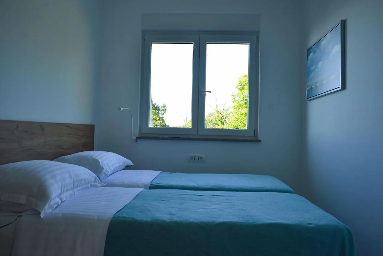 Apartment Villa Annika Lovran